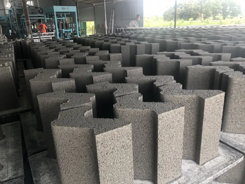 Máquina automática de blocos: aumentando a eficiência e a precisão em máquinas de concreto
