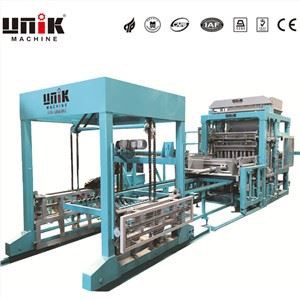 Máquina automática de moldagem de blocos