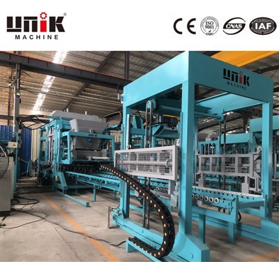 Máquina para fabricar tijolos intertravados de concreto