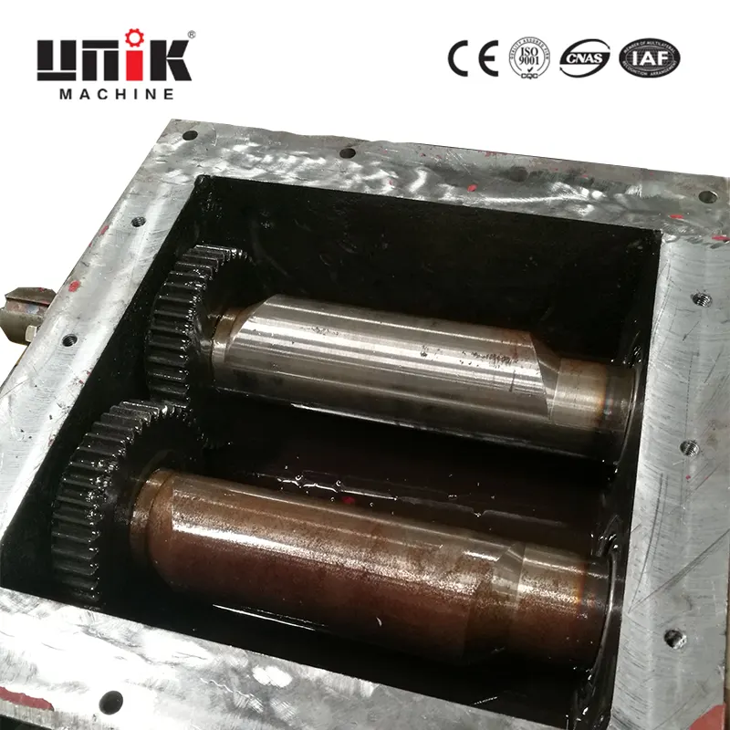 Caixa vibratória para máquina de tijolos